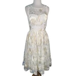 Adrianna Papell | Dresses | Adrianna Papell Shift Dress Floral Deep Vneck  Cap Sleeve Knee Length Blue 2 | Poshmark